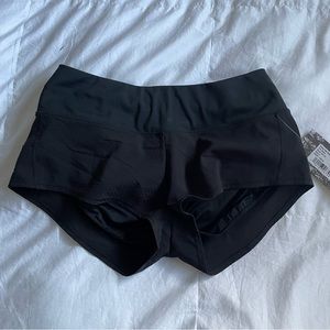 NWT Oiselle Black Shorts 🔥